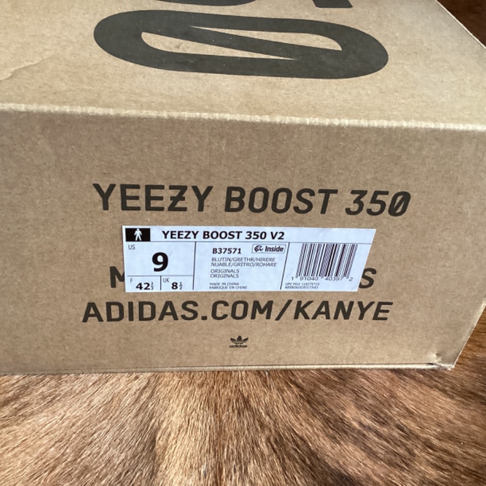 Adidas Yeezy Boost 350 V2 Blue Tint Shoes (Box Included) - Picture 7 of 8